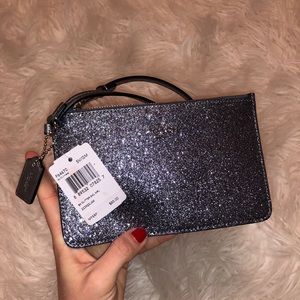 AUTHENTIC & UNUSED coach wristlet